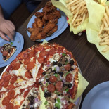 Geneo's Pizza