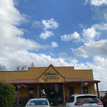 Amicis Italian Bistro
