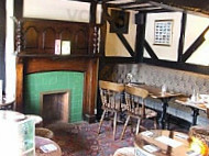 The Ye Olde Leathern Bottel