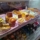 Bella's Cakes Cafetaria