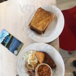 The Tenth Cafe