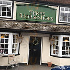 The Three Horseshoes