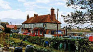 The Queens Head