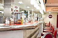 Ed’s Easy Diner Bluewater