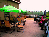 Odys Restaurant Lounge & Patio