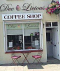 Dee-licious Coffee Shop