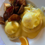 Lakeside Inn