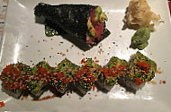 Fuji's Grill and Sushi