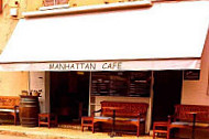 Manhattan Cafe