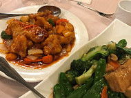 Golden Leaf Chinese Restaurant