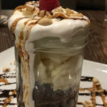 Zov's Anaheim