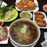 Wynn's Noodle Inn