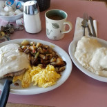 Juli's Village Coffee Shop