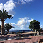 The Tavern On The Seafront