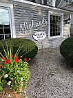 Michaels Of Stockbridge