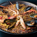 Madre Burger Tapas Paellas Plaza Patines