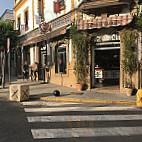 Esquina Cortes