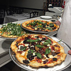 Justino's Wood Oven Pizza