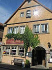 Guckloch Pilsbar - Bistro - Gastezimmer