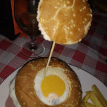 El Club Del Bucanero