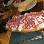 El Chimichurri Cuina Argentina