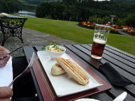 Dining At The Green Park