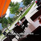 - Pizzeria Romantika