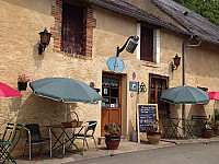 L'auberge Des Pelles