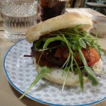 Ovante Hamburguesería Y Tapas En Barcelona