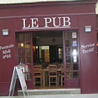 Le Pub