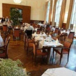 Leo's Bistro