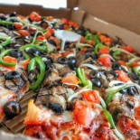 Round Table Pizza