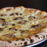 1000 Degrees Pizzeria