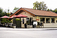 Rosso Bistro Cafe und Vinotek