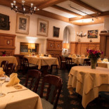 Restaurant Bündnerstübli und Pianobar Central
