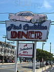 The Pink Cadillac Diner