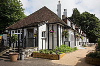 Dartbridge Inn