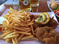 Amadeus Cafe Lounge
