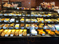 La Madeleine French Bakery