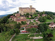 Les Remparts