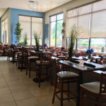 Regal Oaks Grill