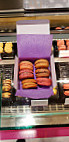 Le Macaron French Pastries