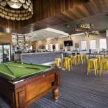 Coomera Tavern