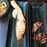 Yakumi Sushi Japanisches