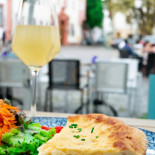 Wilma Wunder Im Cafe Am Ballplatz