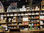 Cracker Barrel Old Country Store