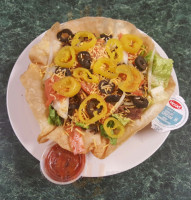 Mediterranean Pizza