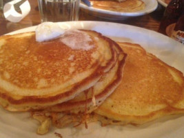 Cracker Barrel Old Country Store