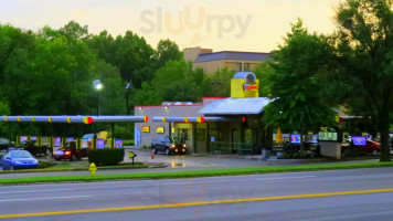 Sonic Drive-in