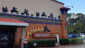 Josiah Lounge (in Seminole Casino Brighton)